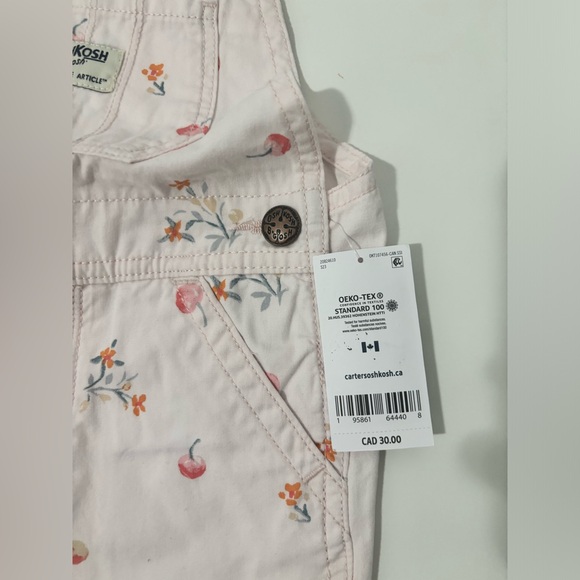 🆕 Oshkosh 2T Cherry Print Shortalls - Picture 2 of 3